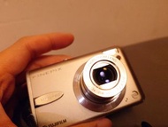 Fujifilm FinePix F30 Digital Camera with 512mb FUJIFILM XD card