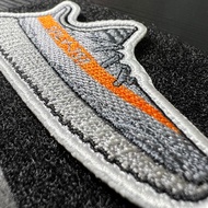 Yeezy SPLY 350 Embroidered patch