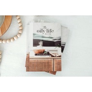 The Oily Life Guide by Megan Wright 2nd edition