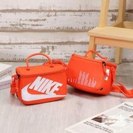 球鞋補習班 NIKE MINI SHOEBOX BAG 小廢包 側肩 肩背包 掀蓋 相機包 鞋盒包 FN3059-869