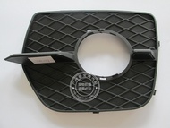 Aolo cửa hàng thích hợp cho BMW X6 khung nhẹ E71 sương mù Chụp đèn E72 lưới tản nhiệt cản trước