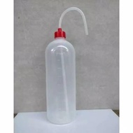 Bird drinking water hose bottle