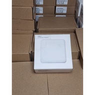 Power Adapter USB-C 67W