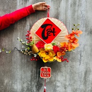 (GIVE LIGHT) FLOWER HATS MIXED WITH DECORATIVE FLOWERS CNY - SET OF MATERIALS NTXVL47