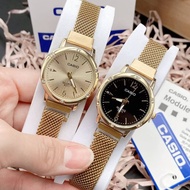 นาฬิกาแฟชั่น นาฬิกาผู้หญิง สายแม่เหล็ก ปรับเลื่อนได้ โดยไม่ต้องตัดสาย ( แถมฟรี !! กล่องกระดาษ ) BY SK