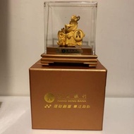 龍年金飾--恒生銀行x 金至尊 Just gold 24K金龍擺設 golden dragon decoration