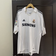 Jersey Original Adidas Real Madrid Home 2005/06 size L Nameset Beckham 23