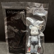 Medicom Toy 2011 Kaws 70% Bearbrick be@rbrick original Fake