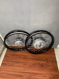 Velg Jari Jari Jupiter Z Velk Vega R New Ring 17 Tanpa Ban Ukur 160 Rata PNP MX Old