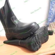 Safety Shoes Black Rhino