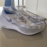 Nike ZoomX Vaporfly Next% 2 White metallic silver second