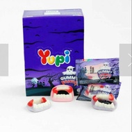 yupi gummy fang