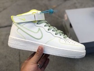 Nike Air Force 1 '07 LV8