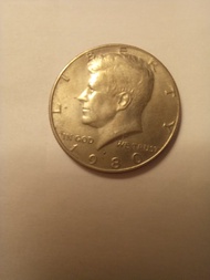 這是一枚美國1980 年P甘迺迪半美元硬幣。