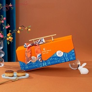 [READY STOCK] Moon Cake Packing Box, Paper with Silk Scarf Packaging Gift Bag, Portable Metal Handle Bronzing Pattern High-end Gift Box Mid-Autumn Festival