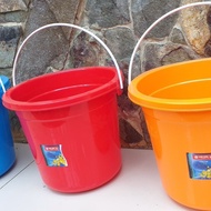 PLASTIC BUCKET/WASHER BUCKET/MULTIPURPOSE/3G COLOR BUCKET LION STAR BRAND