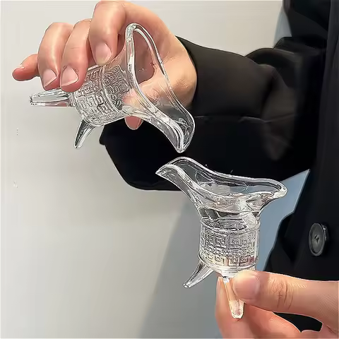 4pcs Sets Ancient Imperial Wine Cup 10ml/20ml/30ml Chinese Style Three Legged Wine Glass Art Design