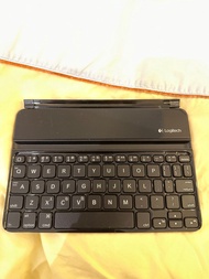 Logitech iPad mini keyboard