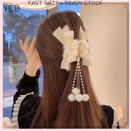 Autumn And Winter Plush Tassel Gripper New Style Hair Claw On The Back Of The Head Big Hair Volume B