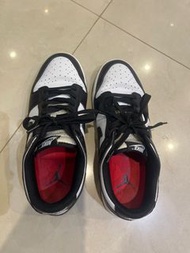 Nike Dunk Low Black White