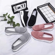 Women's Stylish Fashion Sneakers Comfortable To Wear Light View