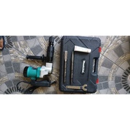 ❁ ◳ ✁ MAKITA CHIPPING GUN WITH CASE