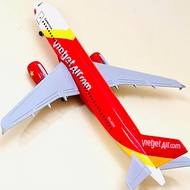 Mô Hình Máy Bay Kim Loại VietJet Airline 18cm Có Bánh Xe Tỉ Lệ Chuẩn Đẹp Trưng Bày( fullbox )