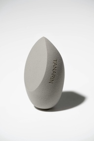 012 Tanarin Beauty Sponge in Grey
