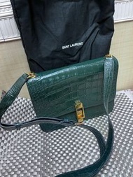 YSL綠色仿鱷魚皮手袋