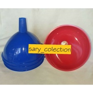 Swan Plastic Funnel 12 cm (Diameter 11 cm)