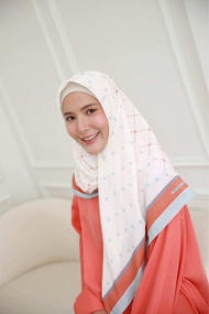 Eternity hijab ผ้าคลุม ฮิญาบลายปริ๊น กราฟฟิก สุด chic & minimal  by 3rdfloor_studio