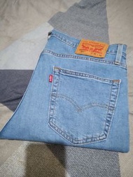 Levis502淺色軟丹寧窄管上面微寬牛仔褲M~L