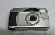 Fujifilm silvi 70  Zoom Date 70 相機  tiara