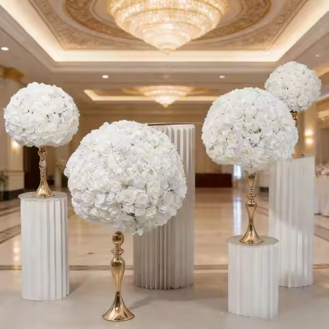 New Ivory Dream Flower Balls Exude Luxury in Exhibition Windows Turn Wedding Tables Into Upscale Ban