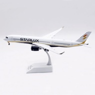 Jcwings 1: 200 Alloy Aircraft Model Star Airlines Airbus A350-900 B-58502