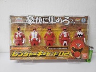 &lt;不議價&gt; Bandai Power Rangers Kaizoku Sentai Gokaiger 海賊戰隊 DX 版 連者鎖匙 02 救急 五星 爆龍 轟轟 星獸 (Box A12)