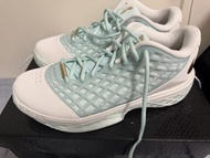 Nike Kobe 3籃球鞋