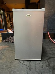 [中古] 歌林 95L 單門冰箱 小冰箱 冷藏小冰箱 套房冰箱 台中大里二手冰箱 台中大里中古冰箱 修理冰箱 維修冰箱