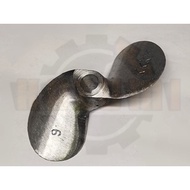 6" x 5/8" Longtail Propeller