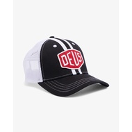Deus Ex Machina - Wayne Trucker