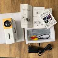 led projector 輕巧投影機 微型投影