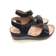 [ส่งเร็วพิเศษ!] 8am รองเท้าเพื่อสุขภาพ รองเท้าแตะ ส้นเตารีด แบบรัดส้น ปรับความกระชับได้ งานเย็บมือทน