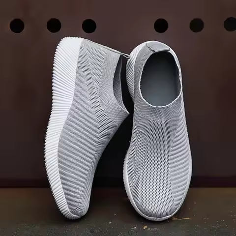 Women Vulcanized Shoes High Quality Women Sneakers Slip on Flats Shoes Women Loafers Plus Size 42 Wa