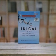The Secret of a Happy and Longevity of Japanese Life - Hector gracia & Francesc Miralles - Original