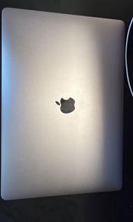 MacBook Pro 2018 15吋 MacBook入水 開不到機 apple check 維修費成萬蚊.全報廢 全燒主板回收