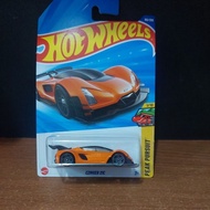 HOT WHEELS CZINGER 21C ORANGE