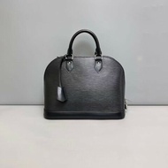 LV路易威登Alma小號黑色水波纹貝殼包