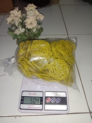 krupuk mie mentah krupuk kuning krupuk bulat kecil