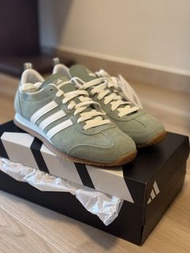 Adidas 全新未剪牌 VS JOG2.0 運動鞋