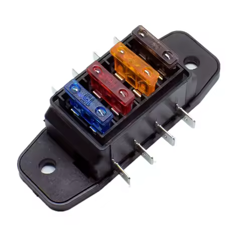 4-way Straight Row 4 in 4 Out Car Special Fuse Box Car Blade Fuse Box With 4 Fuses Suitable For 12V 